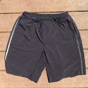 Lululemon Pace Breaker Short 9”